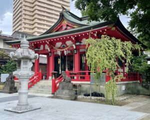 大沢香取神社 しめ縄飾り付け作業（越谷市）